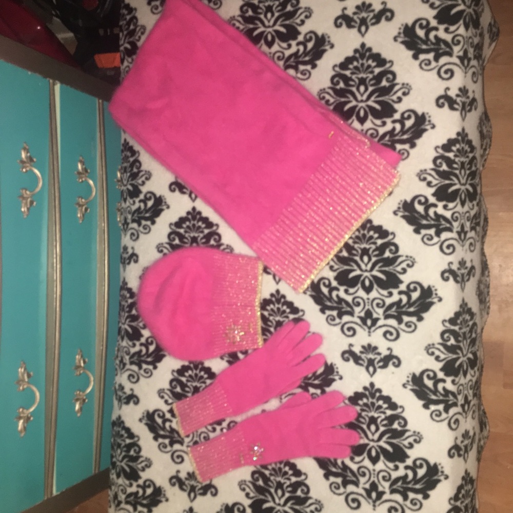 *SOLD* Juicy Couture Dragonfruit Angora Set